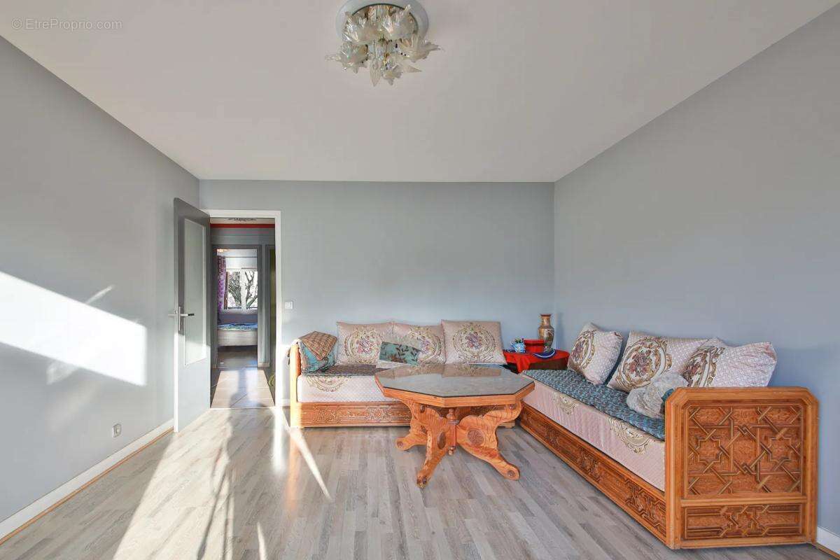 Appartement à CACHAN