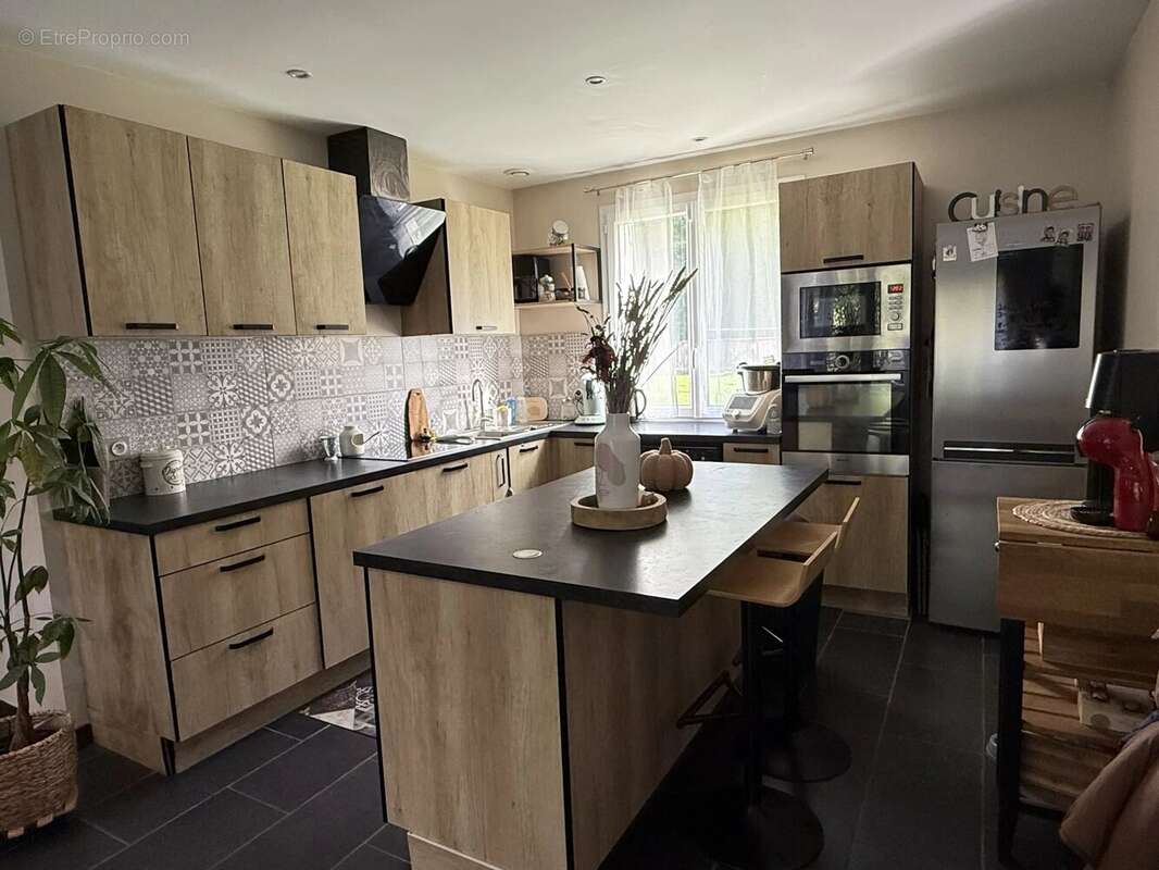 Maison à VILLEBOUGIS