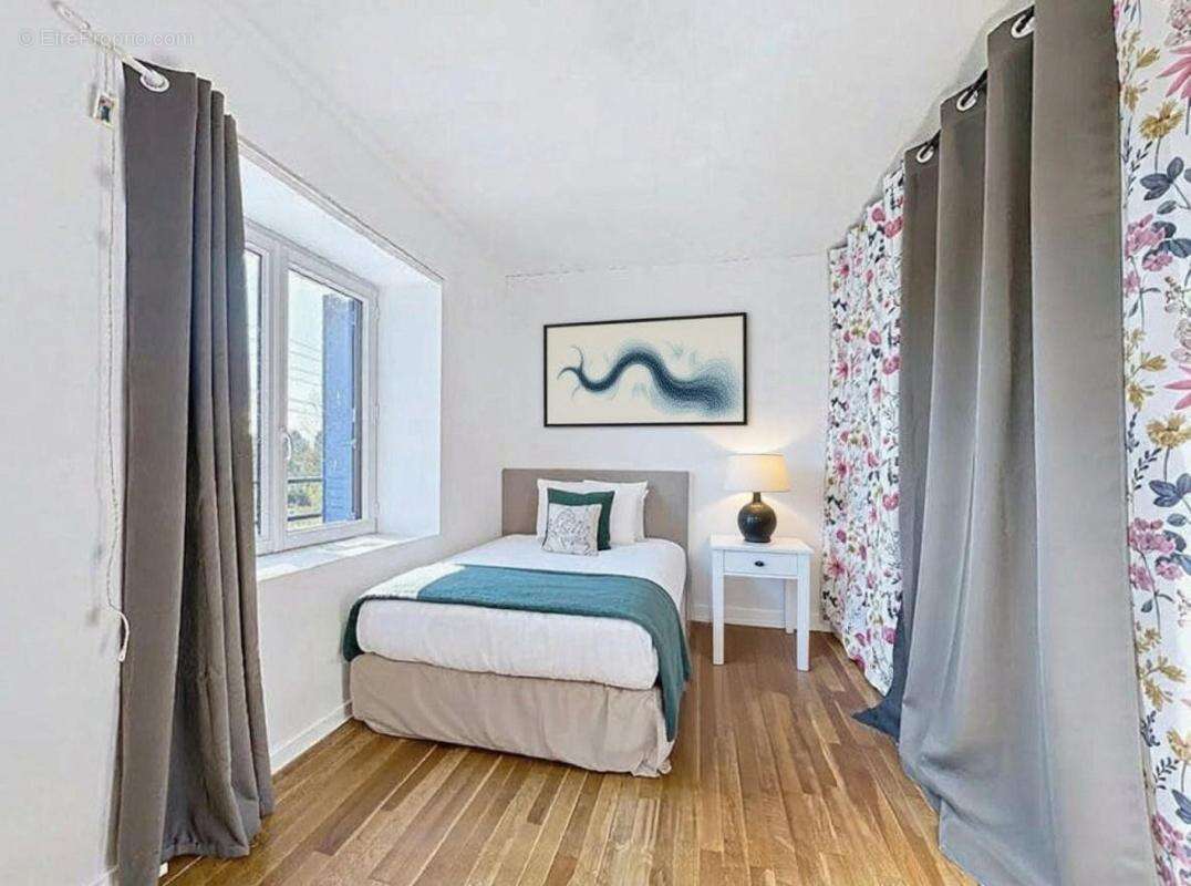 Maison à LE TRONCHET