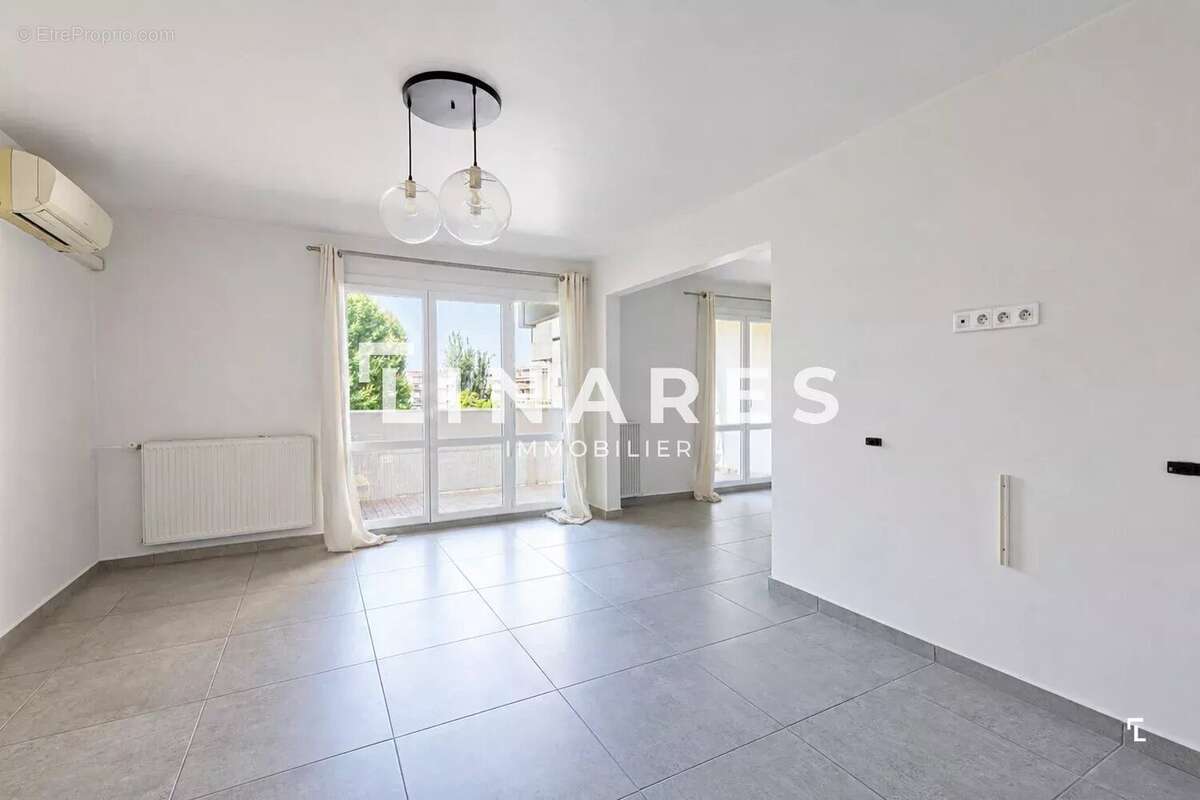 VENDOME FAMILY - Appartement T5 de 94 m2 - balcons - 13012 - photo 6