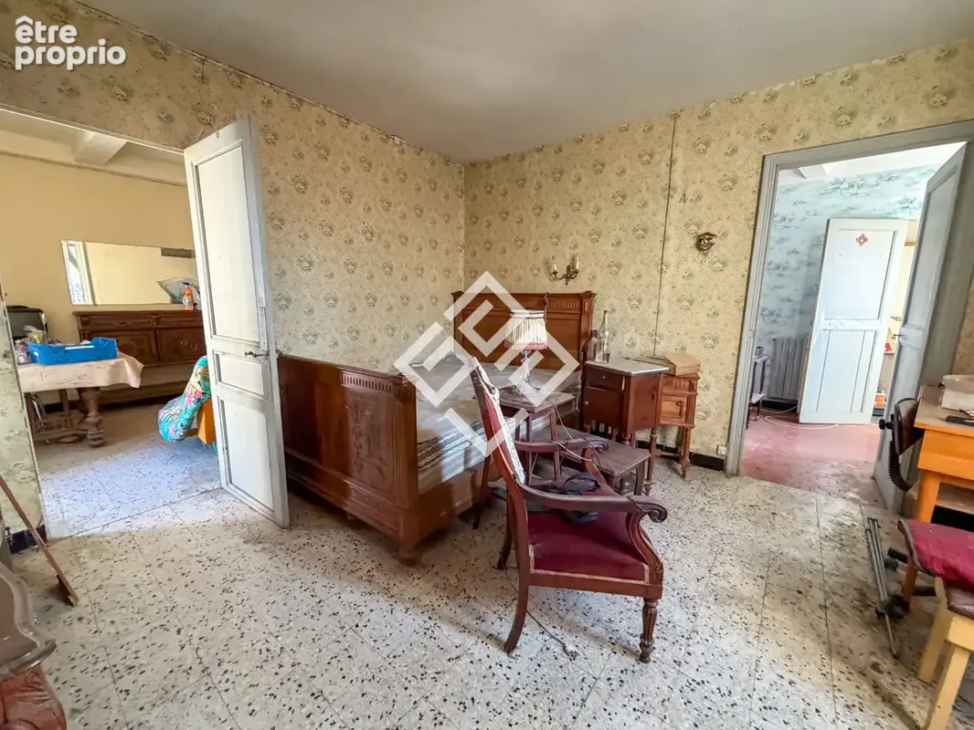'Henri' Un immeuble à rénover avec garage Narbonne - photo 5