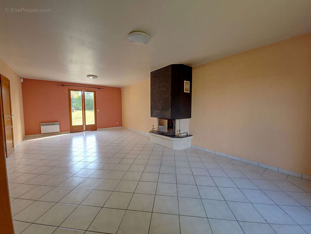 Maison familiale 10 mn gare  epernon 5 chambres - photo 3