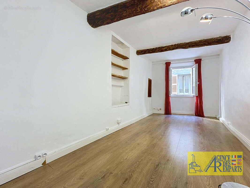 Appartement de caractère 82,95 m2 au cœur de la Vieille Ville - photo 17