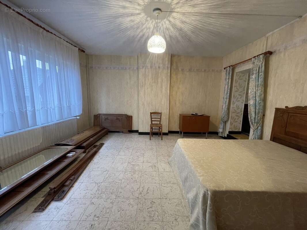 Maison à BAZUEL