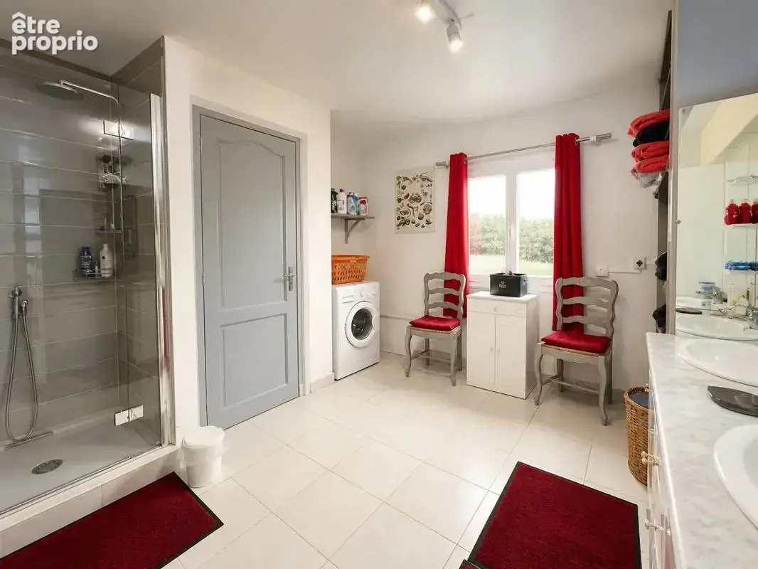 Maison de 7 pièces d'environ 196 m² à Esparron-de-Verdon - photo 17