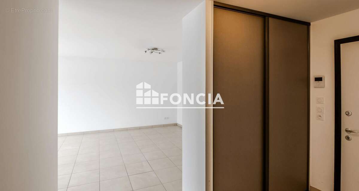 Appartement à SAINT-JULIEN-EN-GENEVOIS
