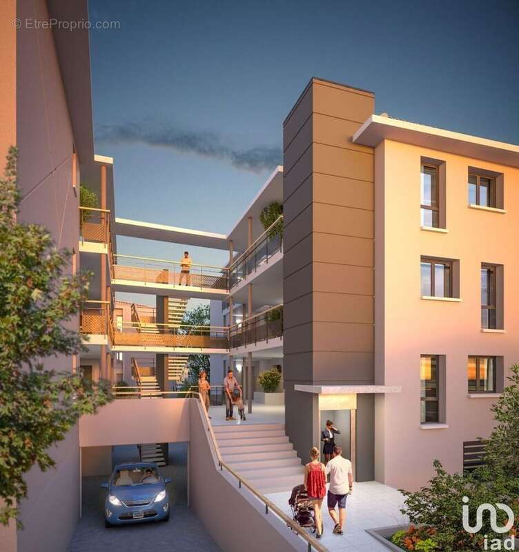 Photo 3 - Appartement à SENAS