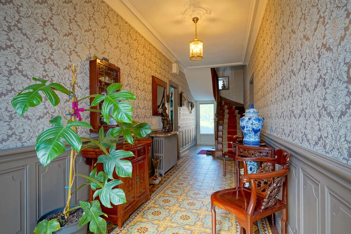 Maison à LA CHAPELLE-SAINT-LAURENT