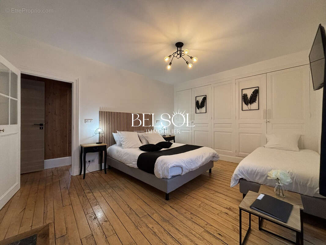 Maison à COUILLY-PONT-AUX-DAMES