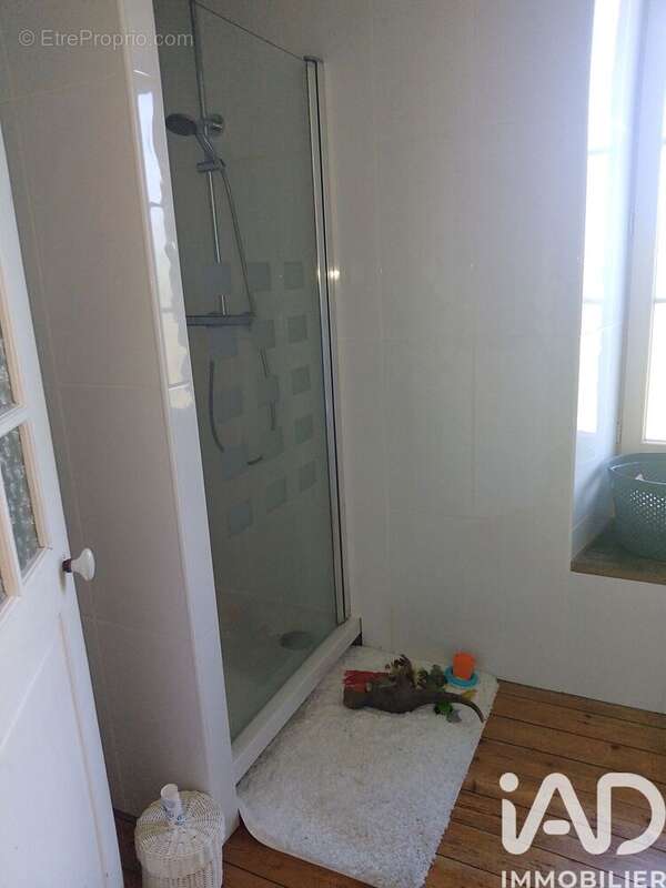 Maison 164 m² à Saint-Georges-De-Noisne  - photo 6