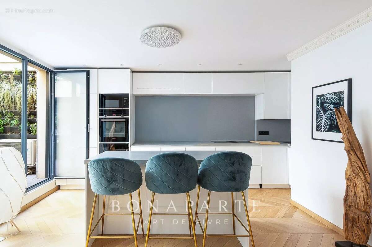 Paris 20 / gambetta – appartement avec terrasse paysagée & jacuzzi – une véritable suite à ciel ouvert - photo 4
