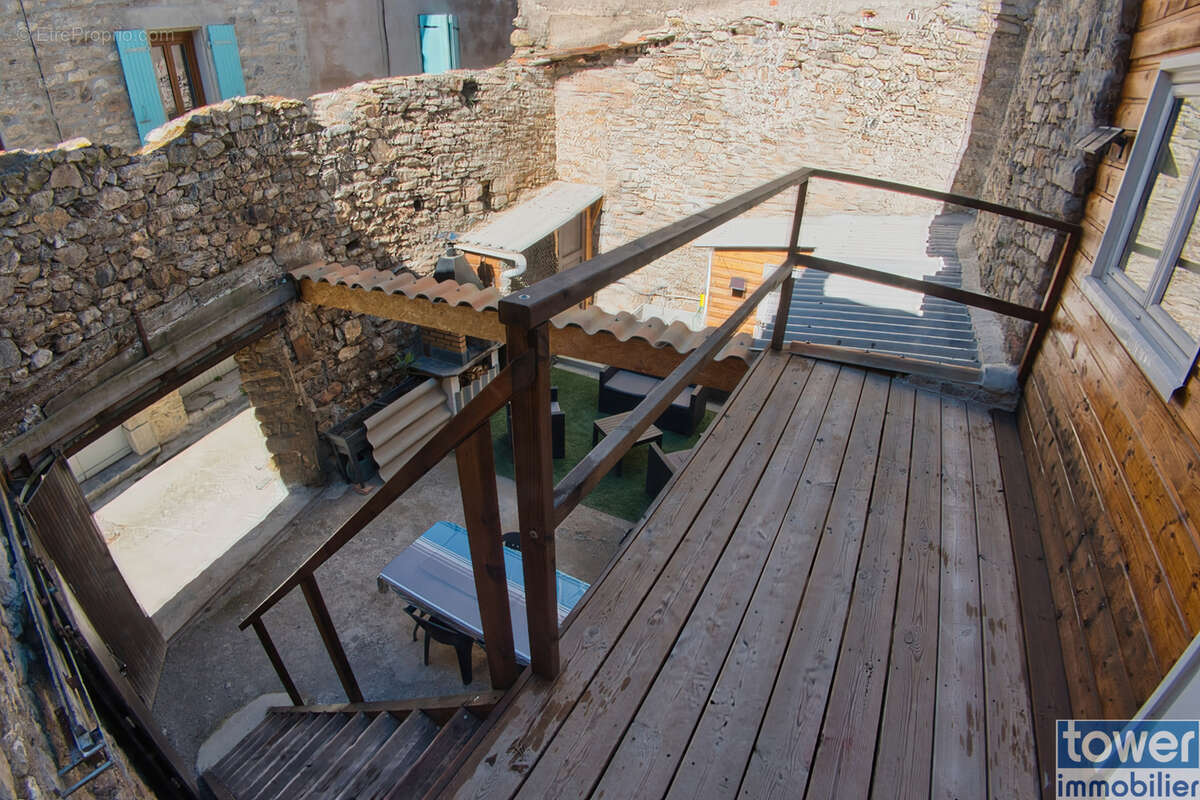 Maison à CASCASTEL-DES-CORBIERES