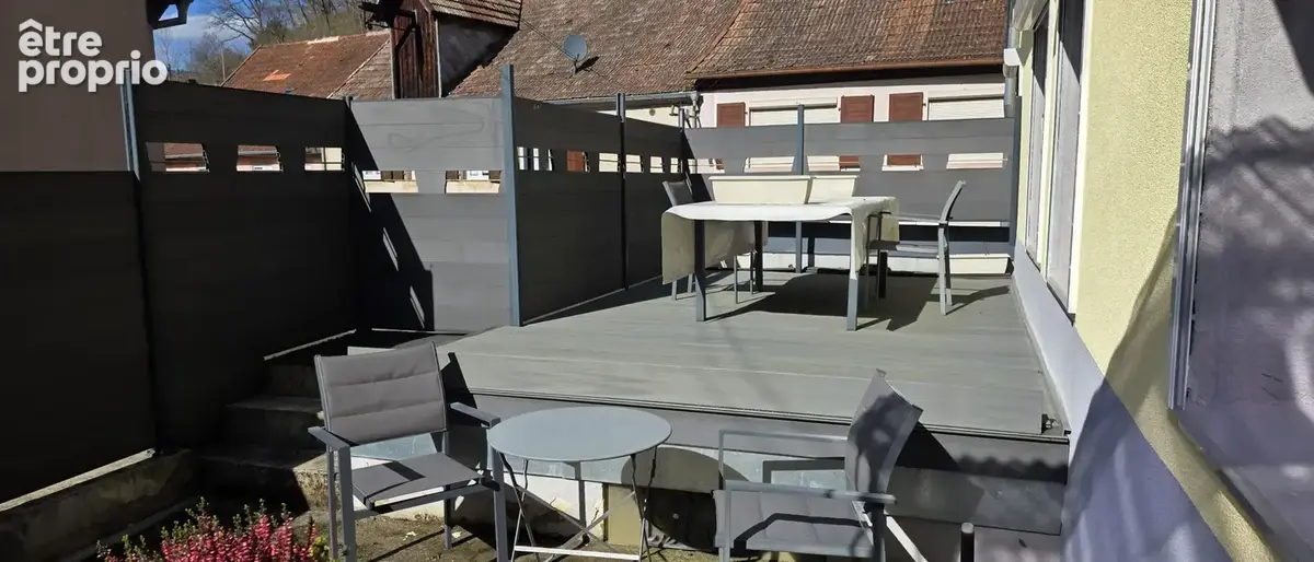 Barembach, maison au coeur du village, espace et convivialité, 1456 m2, jolie terrasse - photo 3