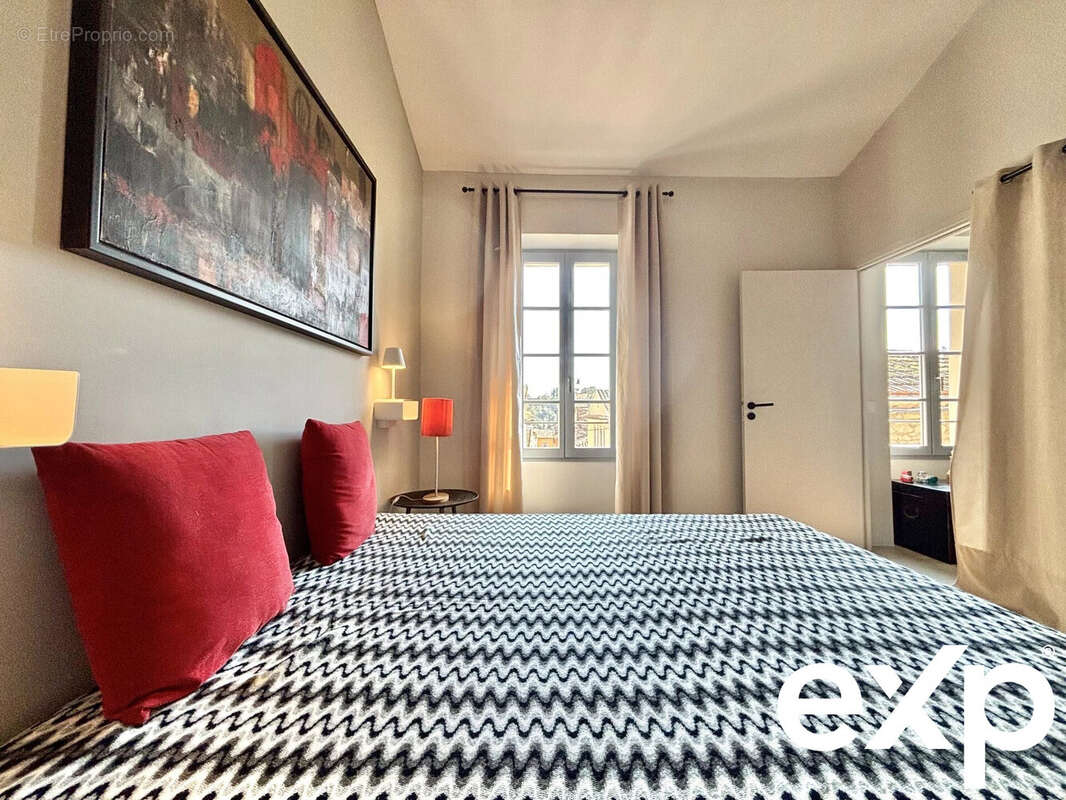 Appartement à VALBONNE