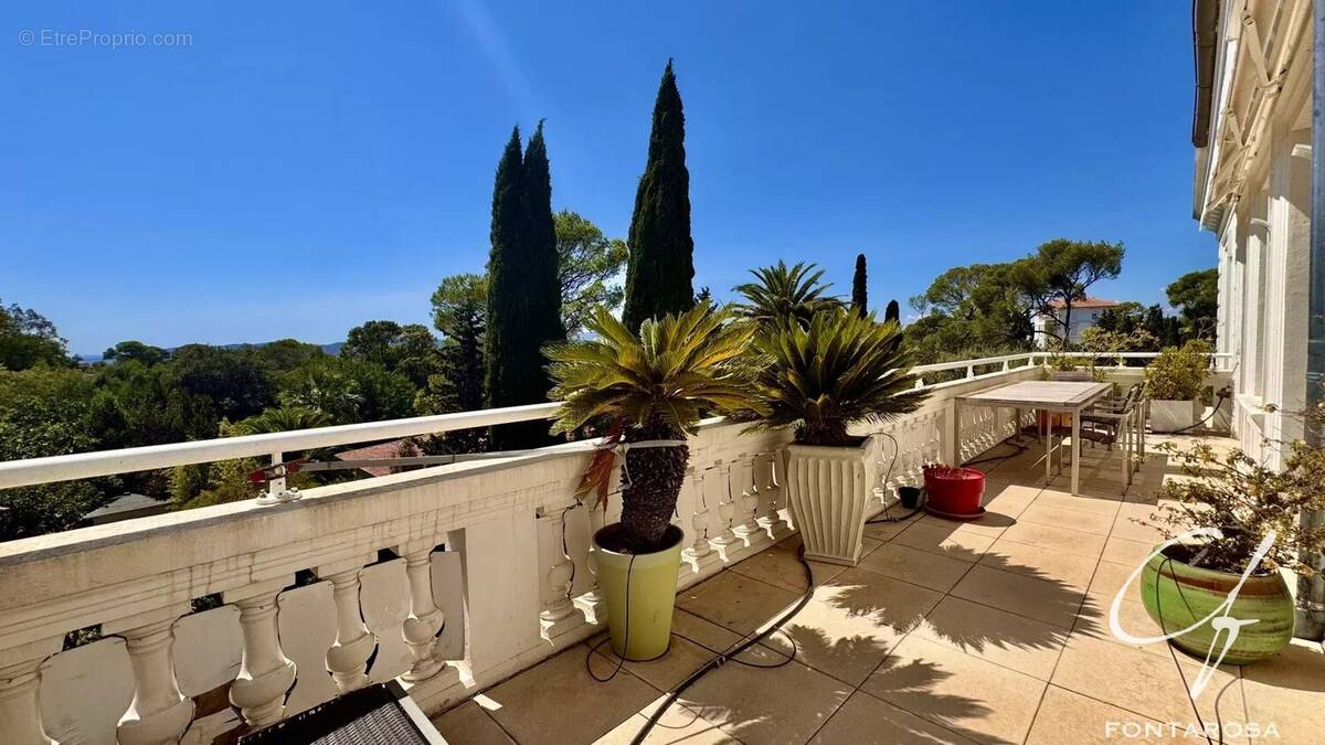 Appartement à SAINT-RAPHAEL
