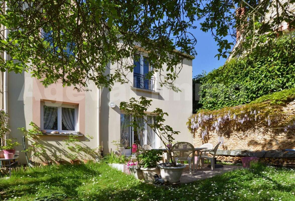 SPL_0036 - Maison à MONTGERON