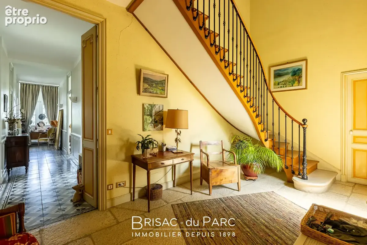 Maison 9 pièces 379 m² à vendre à Chaudenay (71150) - photo 3