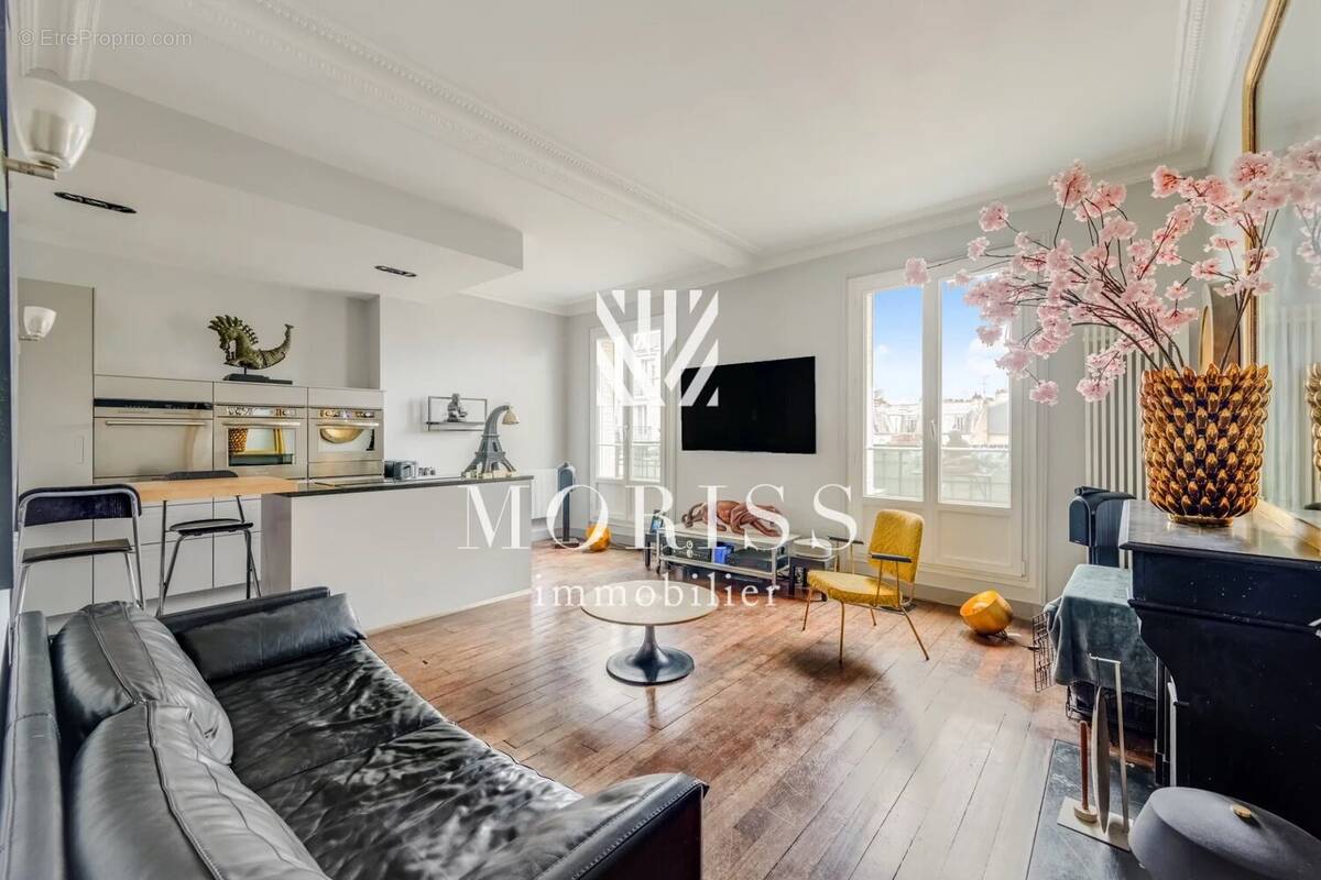 Appartement à PARIS-19E