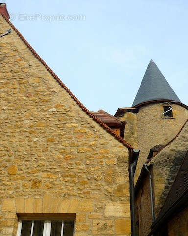 Maison à SARLAT-LA-CANEDA
