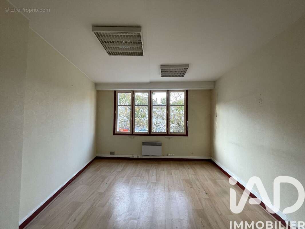 Photo 2 - Appartement à BARBEZIEUX-SAINT-HILAIRE