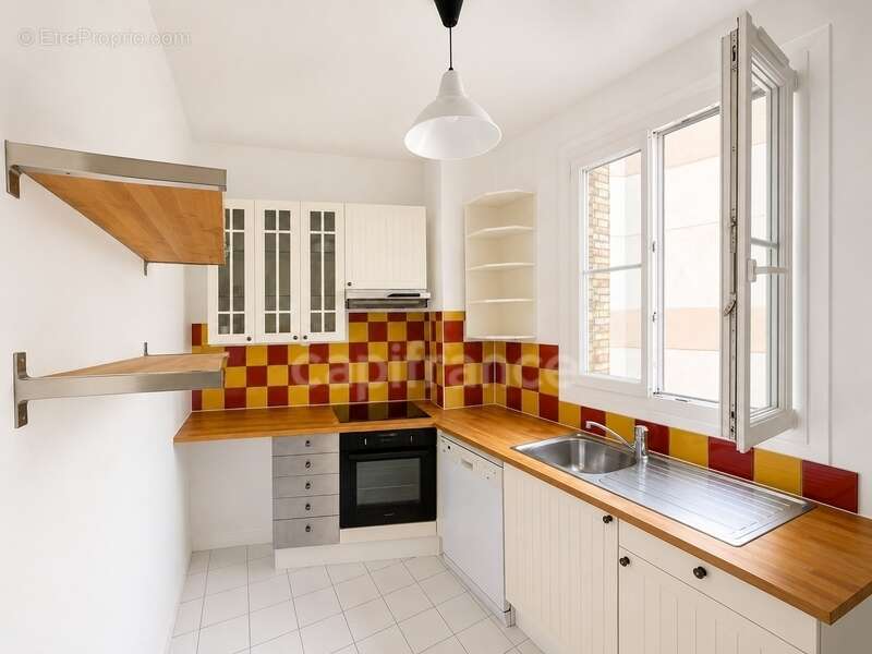 Appartement à PARIS-15E