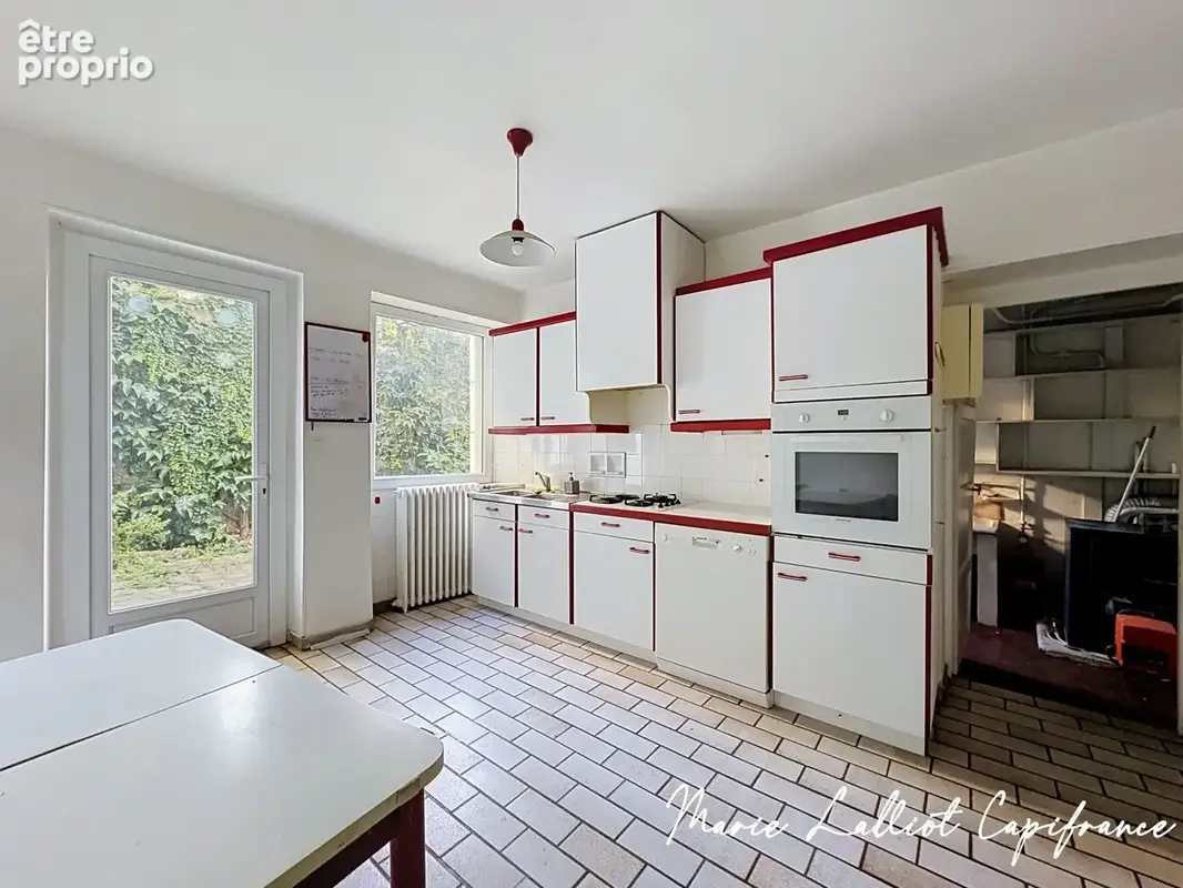 Maison à vendre 9 pièces, Pithiviers Centre, 5 chambres, Petite cour, Logement indépendant - photo 11