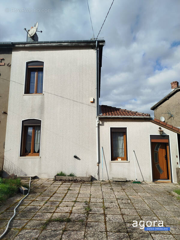 Maison à TRIEUX