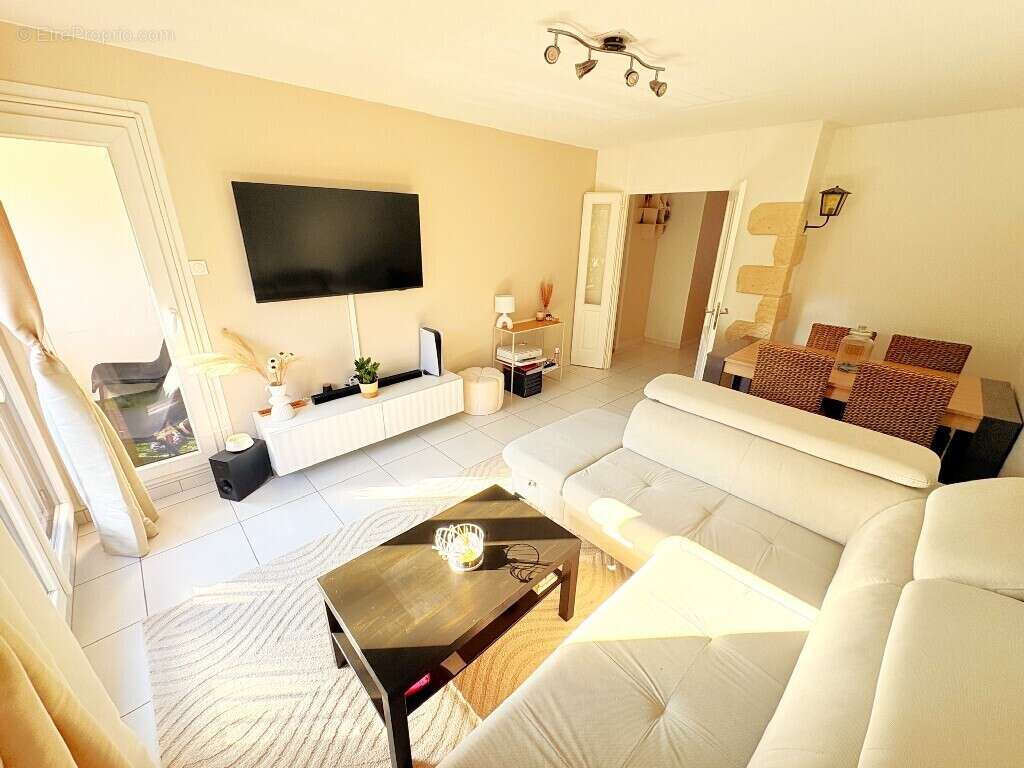 Appartement à CRAN-GEVRIER