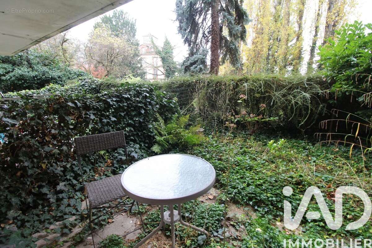 Photo 4 - Appartement à SAINT-GRATIEN