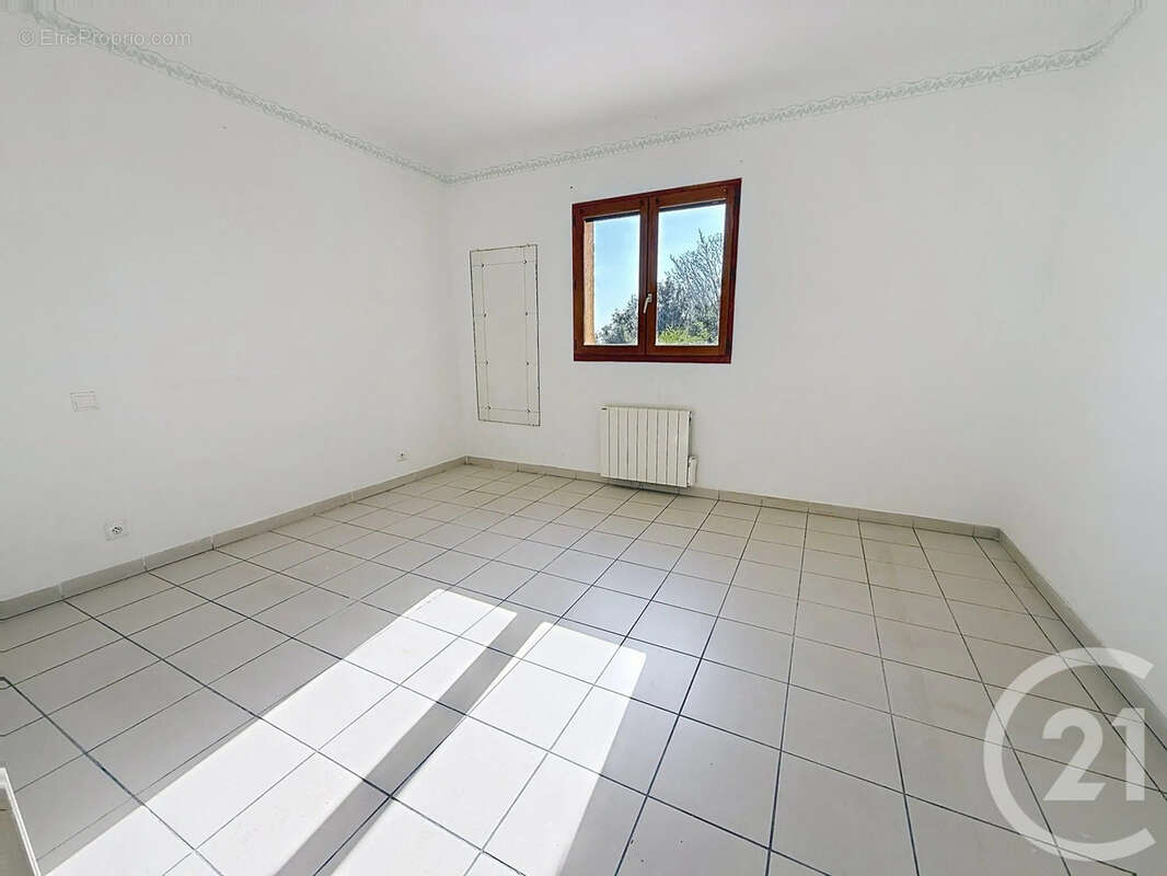 Maison 77 m² à Valle-Di-Campoloro  - photo 11