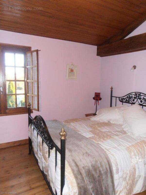 Maison à SAUZE-VAUSSAIS