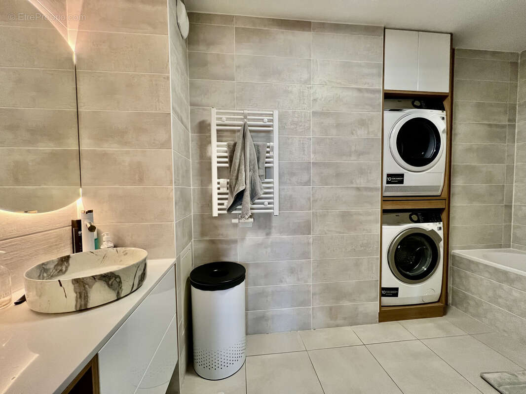 Appartement T3 de 61m2 immeuble 2022 - photo 8