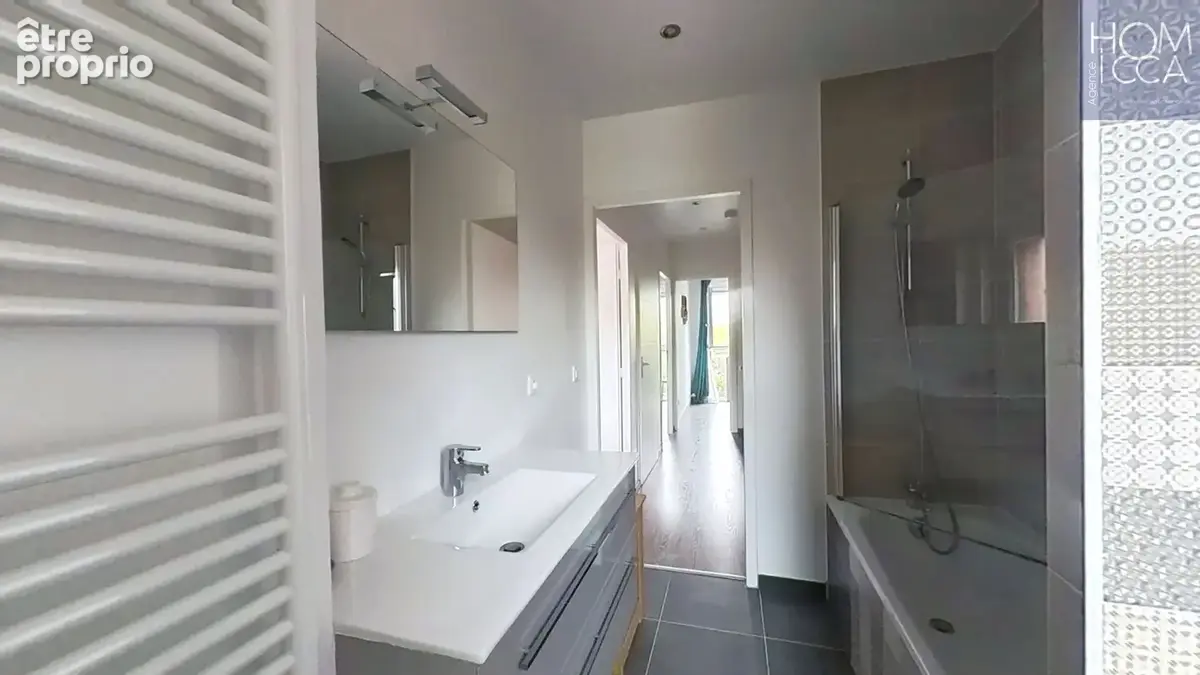 69410 champagne-au-mont-d'or - centre - appartement t3 duplex type maison de ville +garage+ parking - photo 14