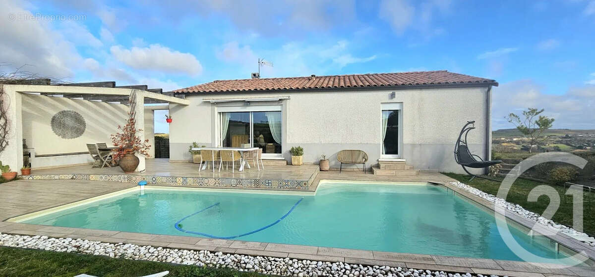 Maison à SALLES-SUR-L'HERS