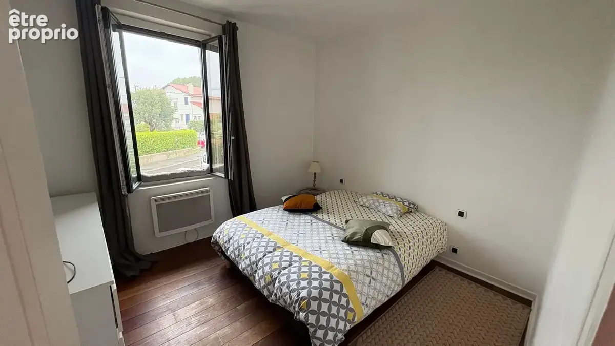 Chambre ÉTAGE
