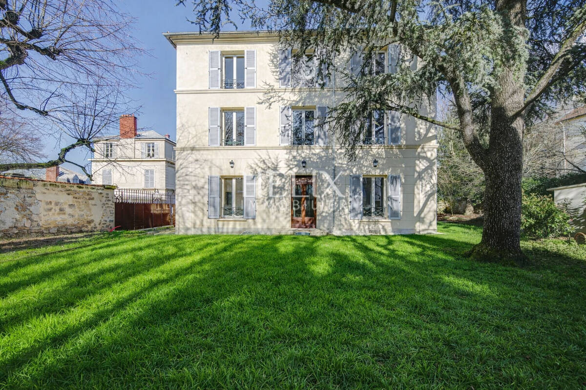 Maison à SAINT-GERMAIN-EN-LAYE