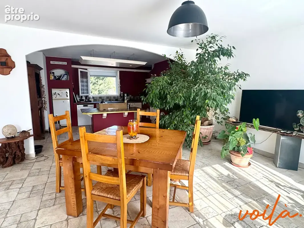 Maison plain pieds - 2 chambres- garage - vaste terrain - photo 5