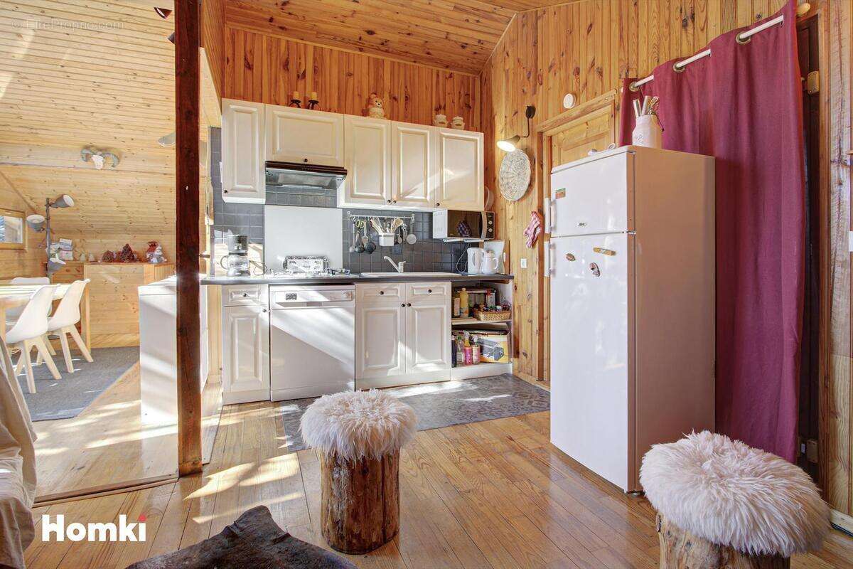 Maison à LES ANGLES