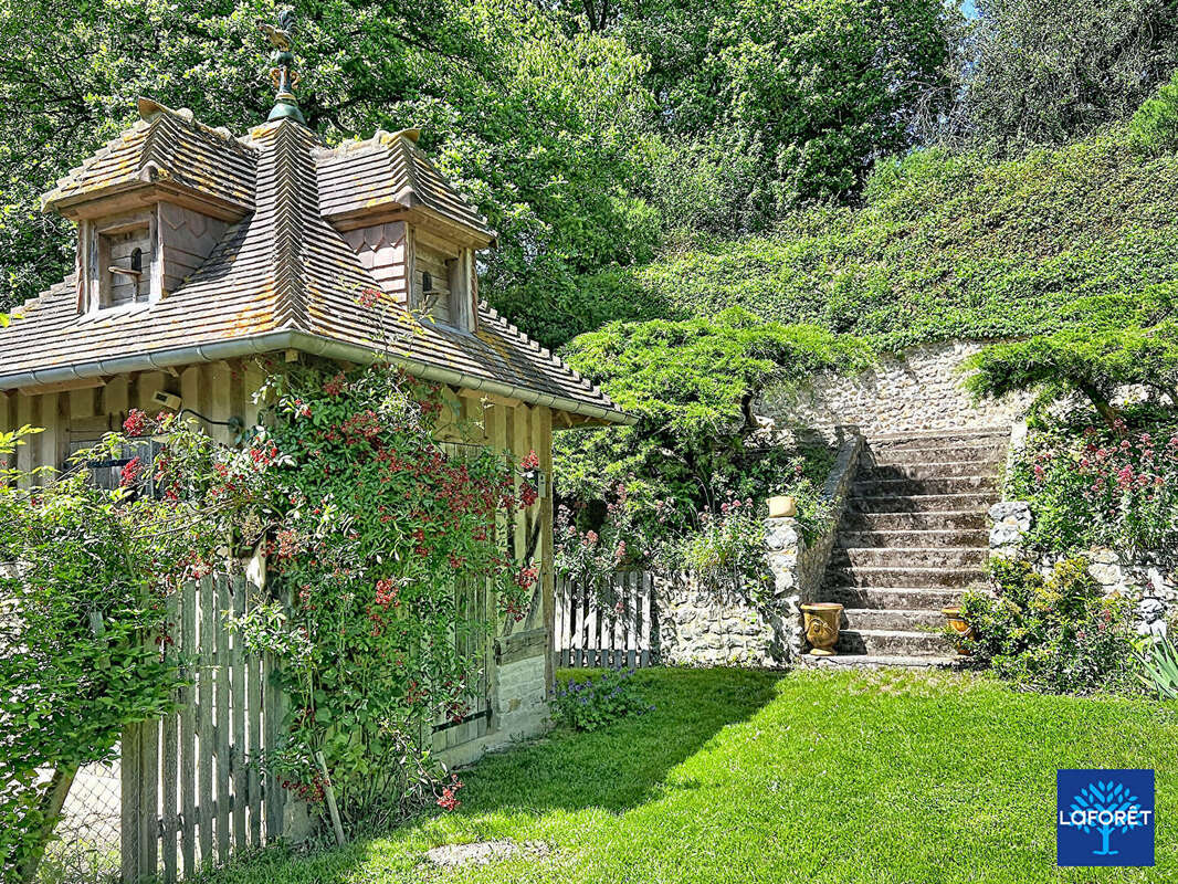 Maison à BERNAY