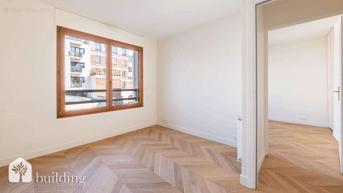 Appartement à LEVALLOIS-PERRET