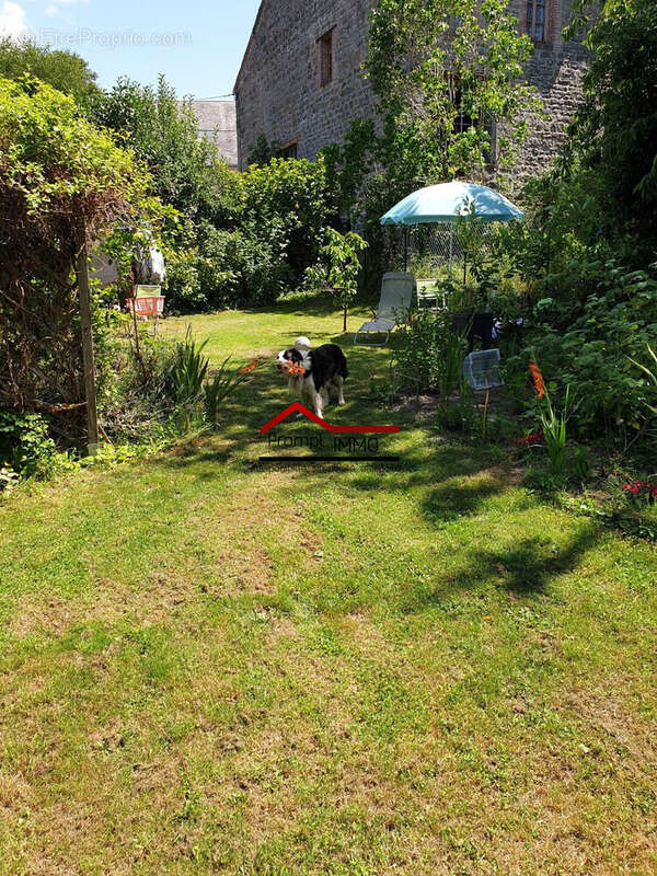 Maison à ROYERE-DE-VASSIVIERE