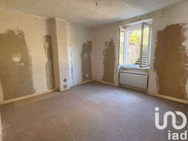 Photo 9 - Maison à DANNEVOUX