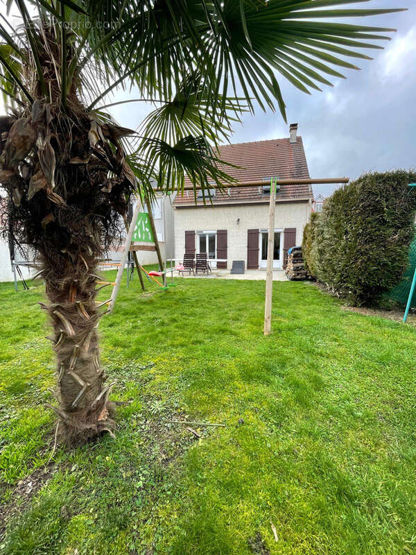 Maison à FAREMOUTIERS