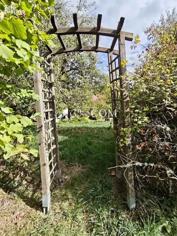 Maison de 208 m2, 3 chambres, cuisine, dépendance, jardin arboré de 1 248 m2 à Bulligny - photo 5
