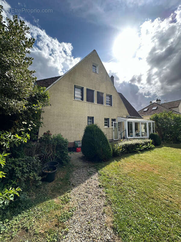 Maison à SAINT-JUST-EN-CHAUSSEE