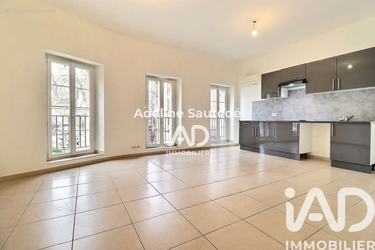 Photo 5 - Appartement à SAINT-CYR-SUR-MER