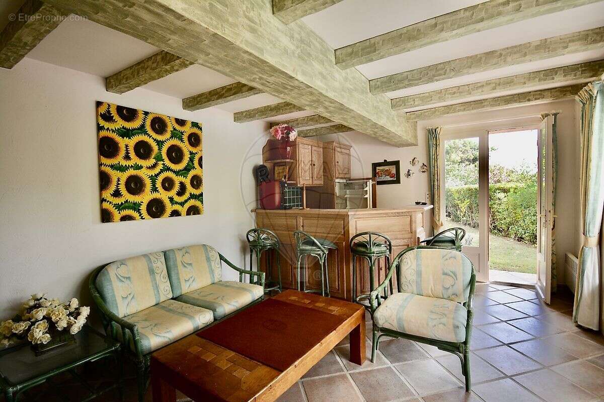 Maison à THEOULE-SUR-MER