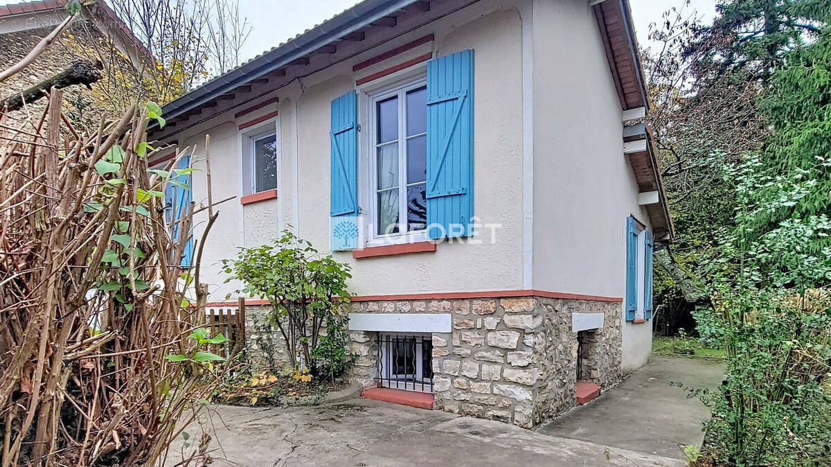 Maison à MONTMORENCY