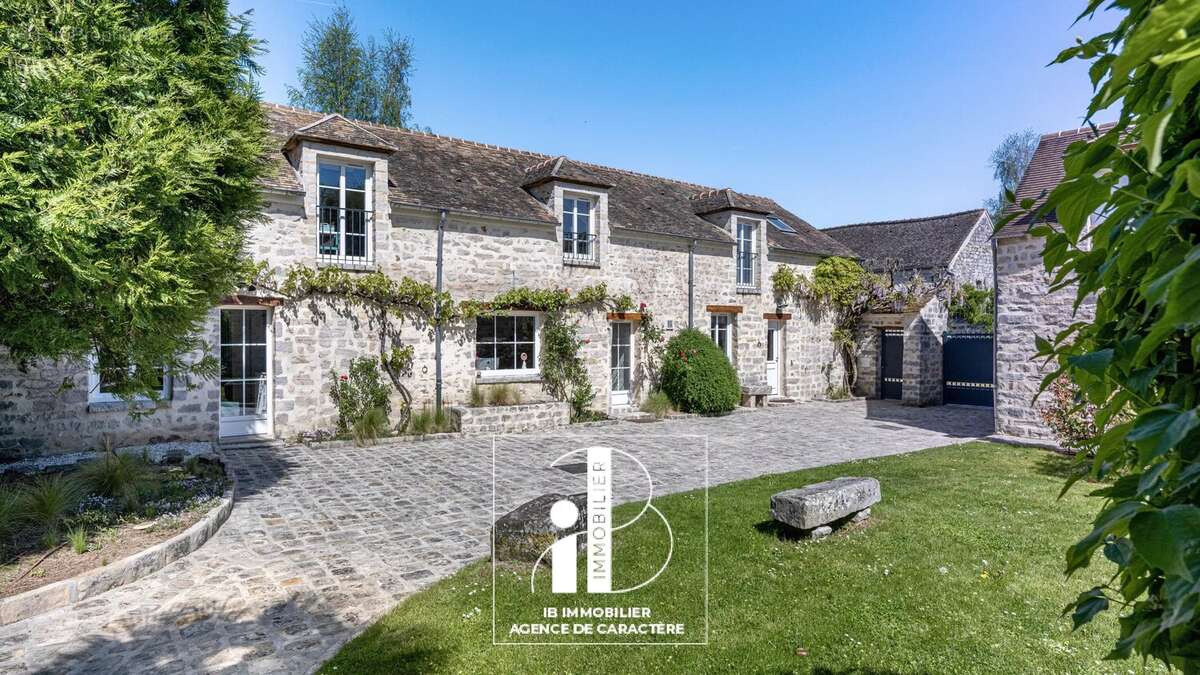 Maison à ARBONNE-LA-FORET