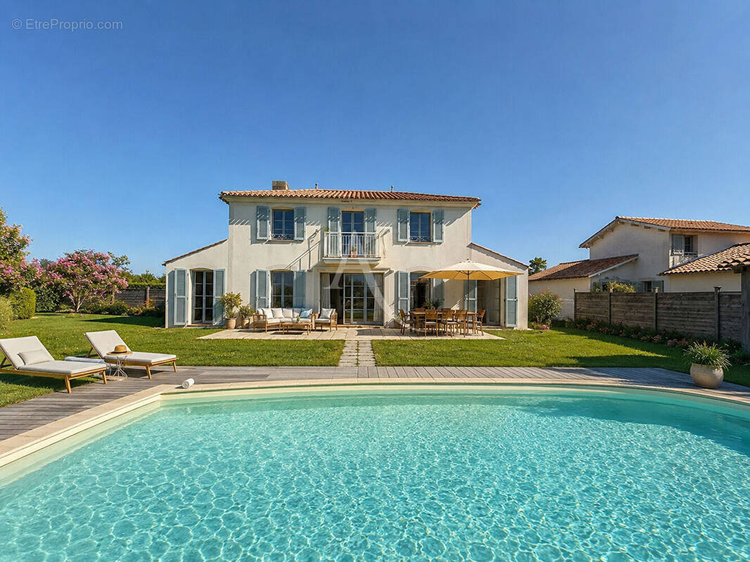 Maison à L'AIGUILLON-SUR-VIE